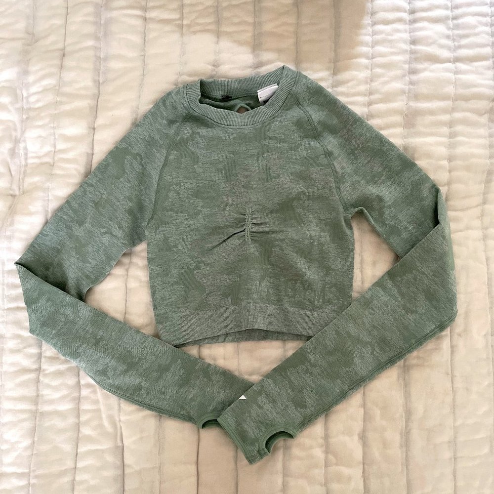 Gymshark Adapt Camo Seamless Long Sleeve Crop Top